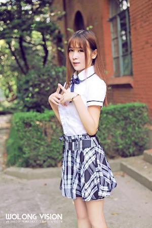 电影《当着丈夫的面被欺负》